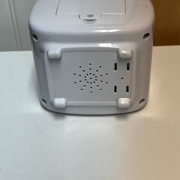 Discovery Projection Alarm Clock & Sound Machine - Picture 4 of 7